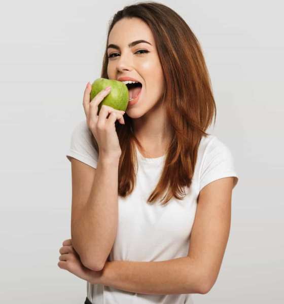 Los beneficios de comer manzana